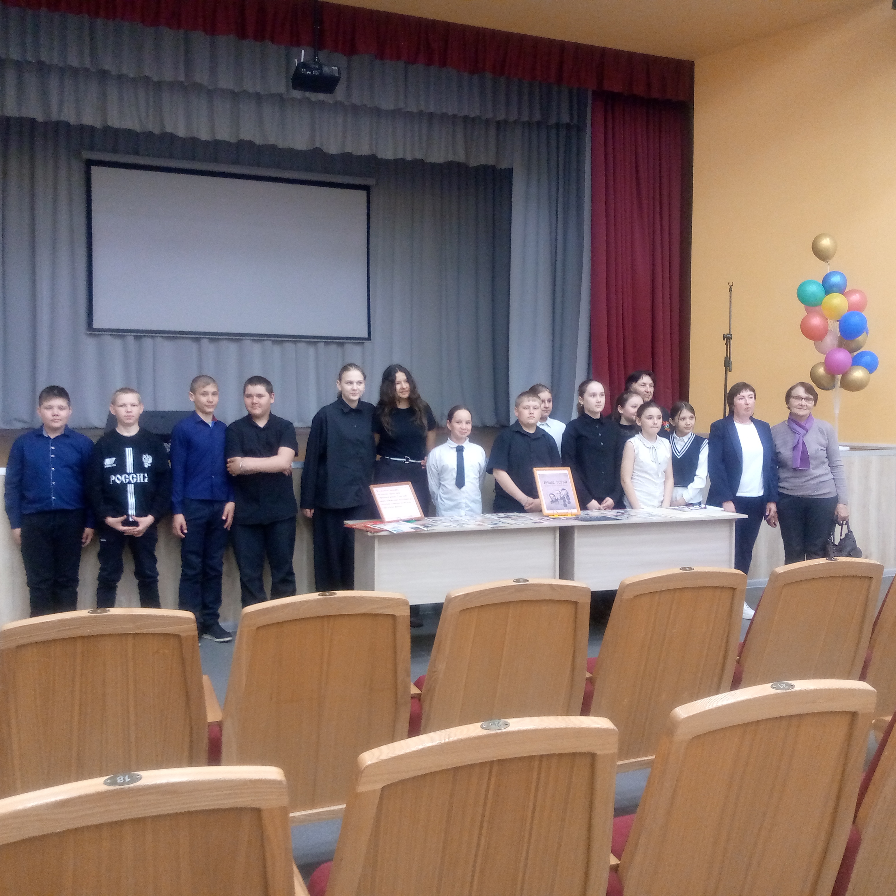Час памяти &amp;quot;Юные герои ВОВ&amp;quot;, &amp;quot;Наши земляки - Герои Советского Союза&amp;quot;.